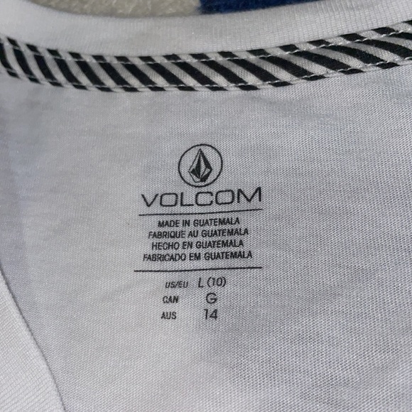 Volcom Hawaii tanks bundle - Picture 4 of 6